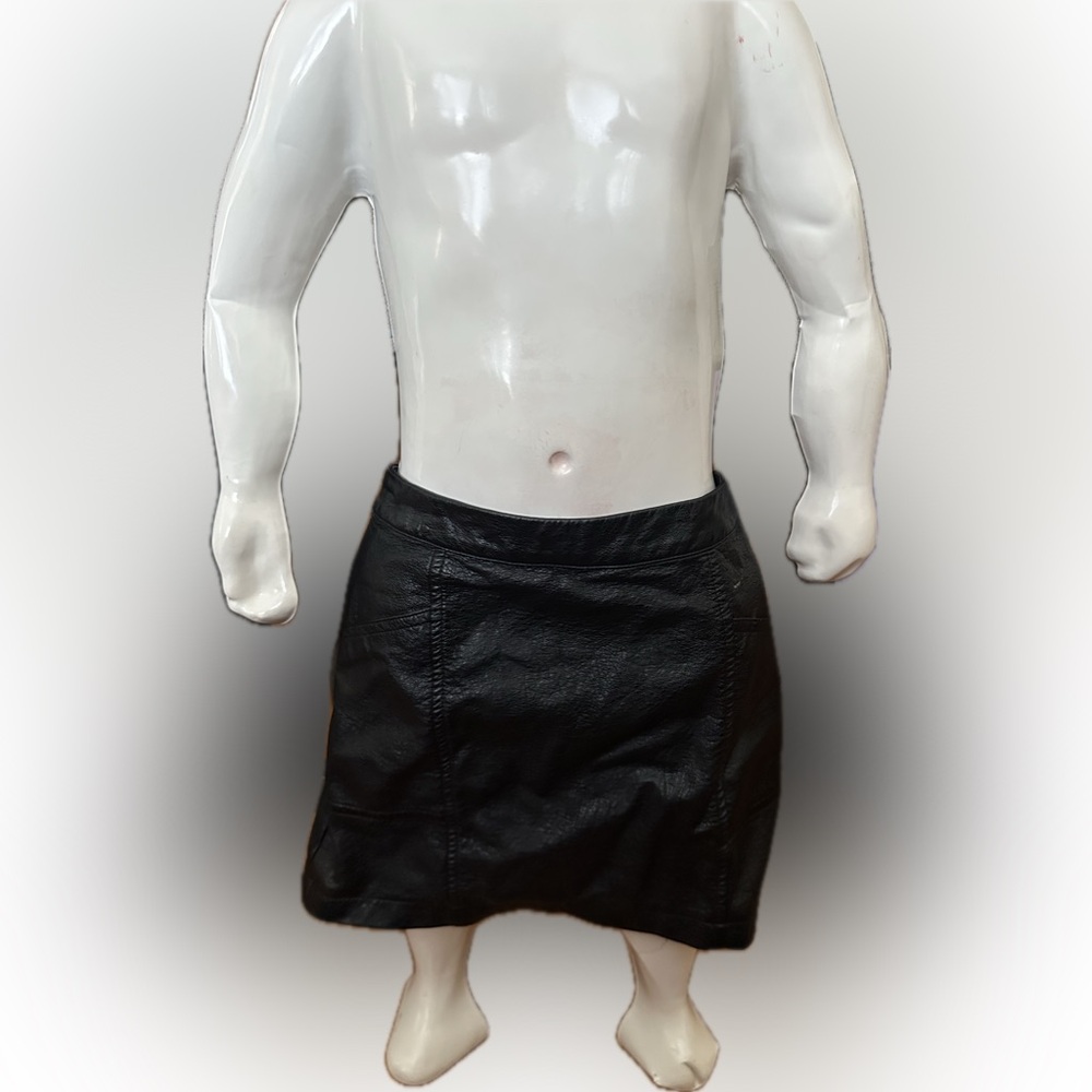 Little girls faux leather skirt